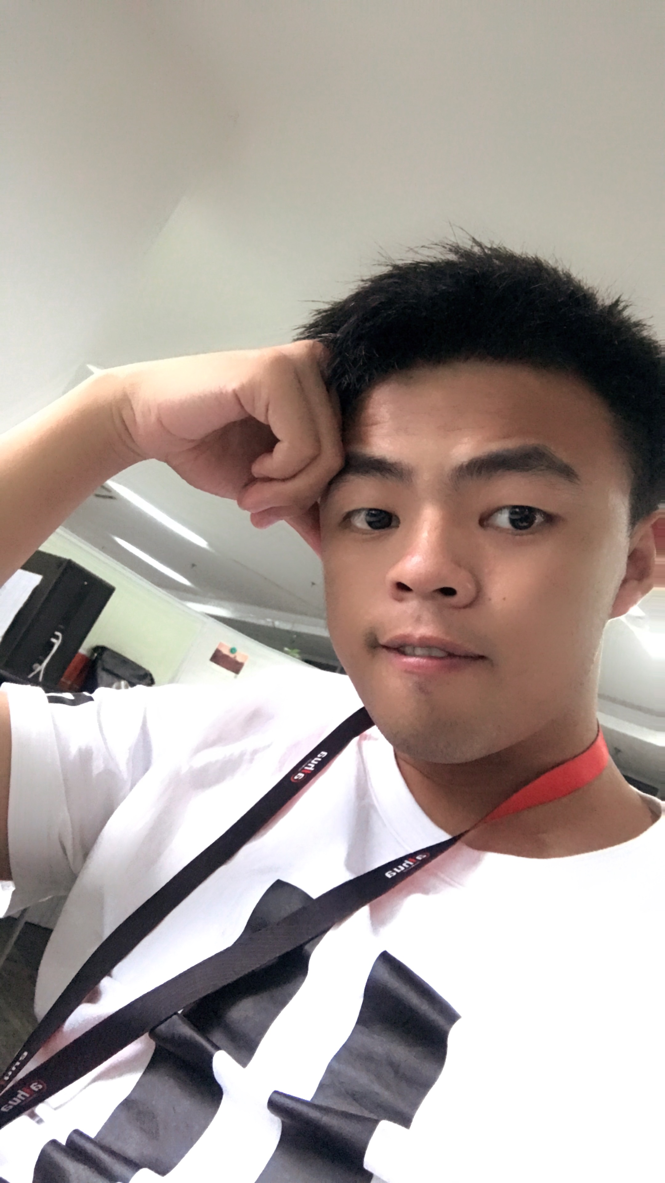 浙江杭州滨江傅小明