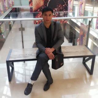 "老男人"的交友主页,男,35岁,未婚,工作在上海闵行区