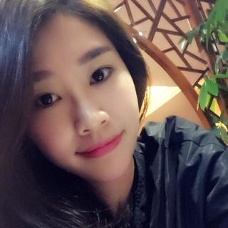 35岁朴实的女人头像,适合35岁用的头像女 "阳光下你浅浅的微笑"的交友主页,女,35岁,保密,工作