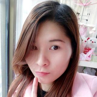 派派女人头像成熟稳重