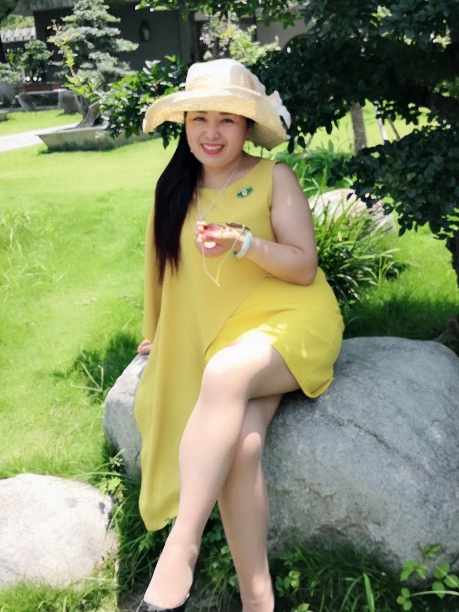 "会员11000027"的交友主页,女,44岁,离异单身,工作在北京昌平 - 昌平