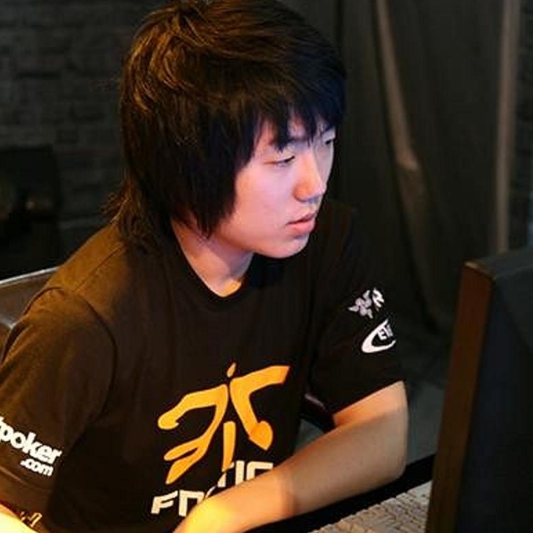 来自浙江台州27岁男士(⊙o⊙)伯爵找对象相亲